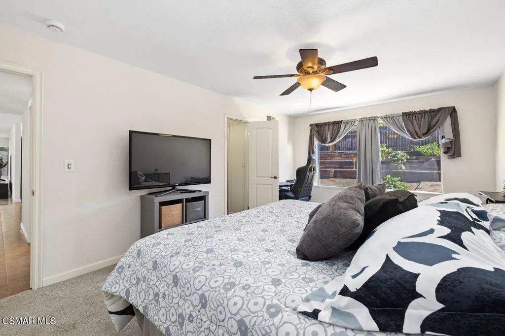 2766 Broadmoor Avenue, Simi Valley, California 93065 home-pic-19