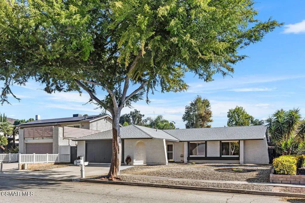2766 Broadmoor Avenue, Simi Valley, California 93065 home-pic-2