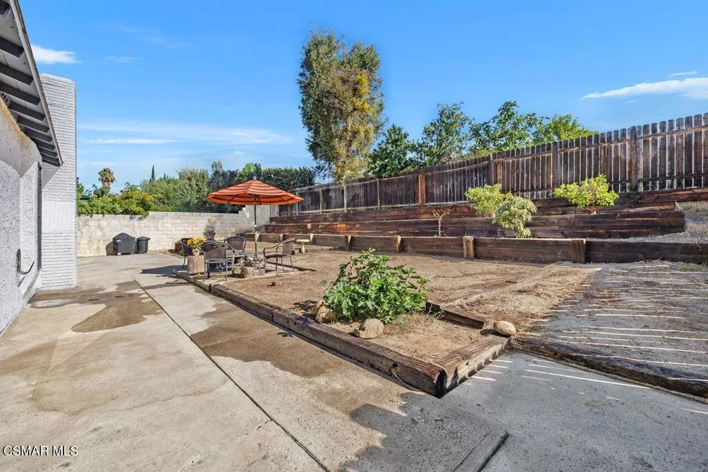 2766 Broadmoor Avenue, Simi Valley, California 93065 home-pic-33