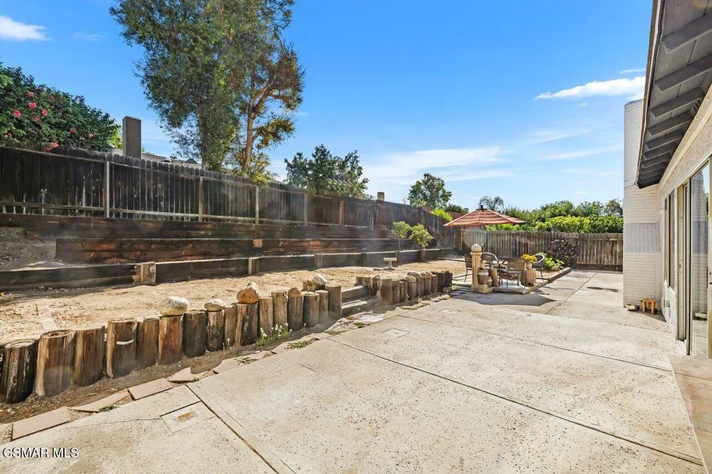 2766 Broadmoor Avenue, Simi Valley, California 93065 home-pic-30