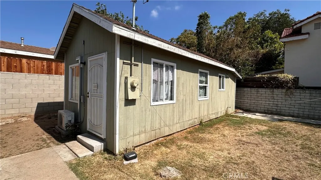 307 E Angeleno Avenue, San Gabriel, California 91776 home-pic-3