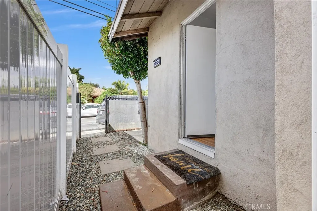 12624 S Mona, Compton, California 90222 home-pic-34