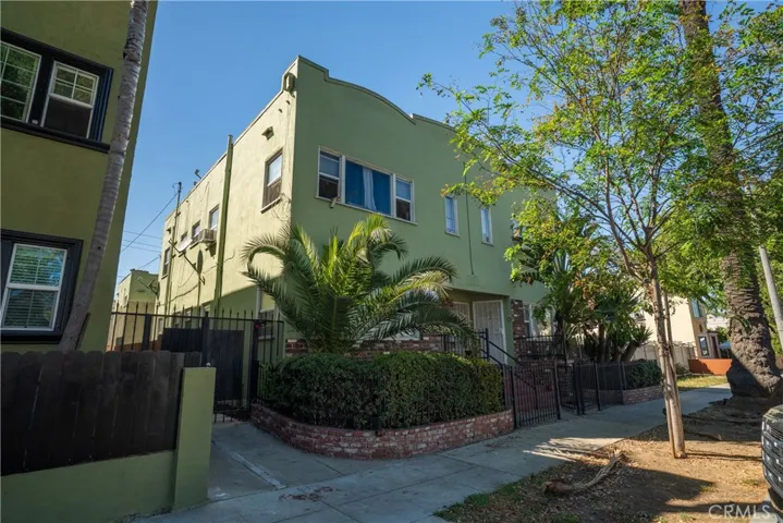 1471 Chestnut, Long Beach, California 90813
