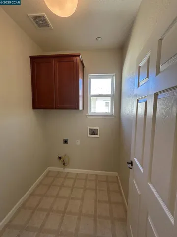 389 Black Rock Street, Brentwood, California 94513-5504
