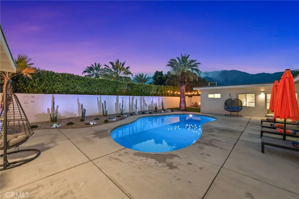 1055 E Racquet Club, Palm Springs, California 92262 home-pic-62