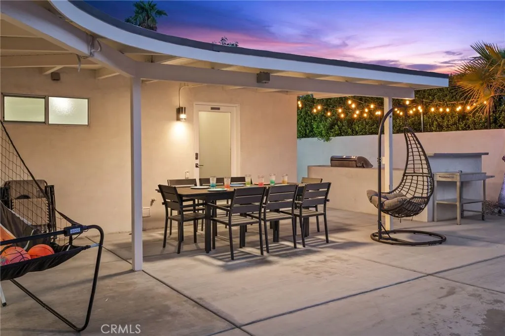 1055 E Racquet Club, Palm Springs, California 92262 home-pic-60