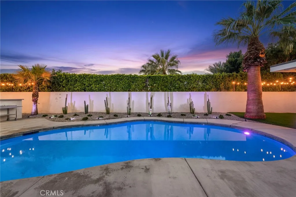 1055 E Racquet Club, Palm Springs, California 92262 home-pic-59