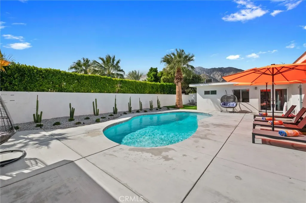 1055 E Racquet Club, Palm Springs, California 92262 home-pic-51
