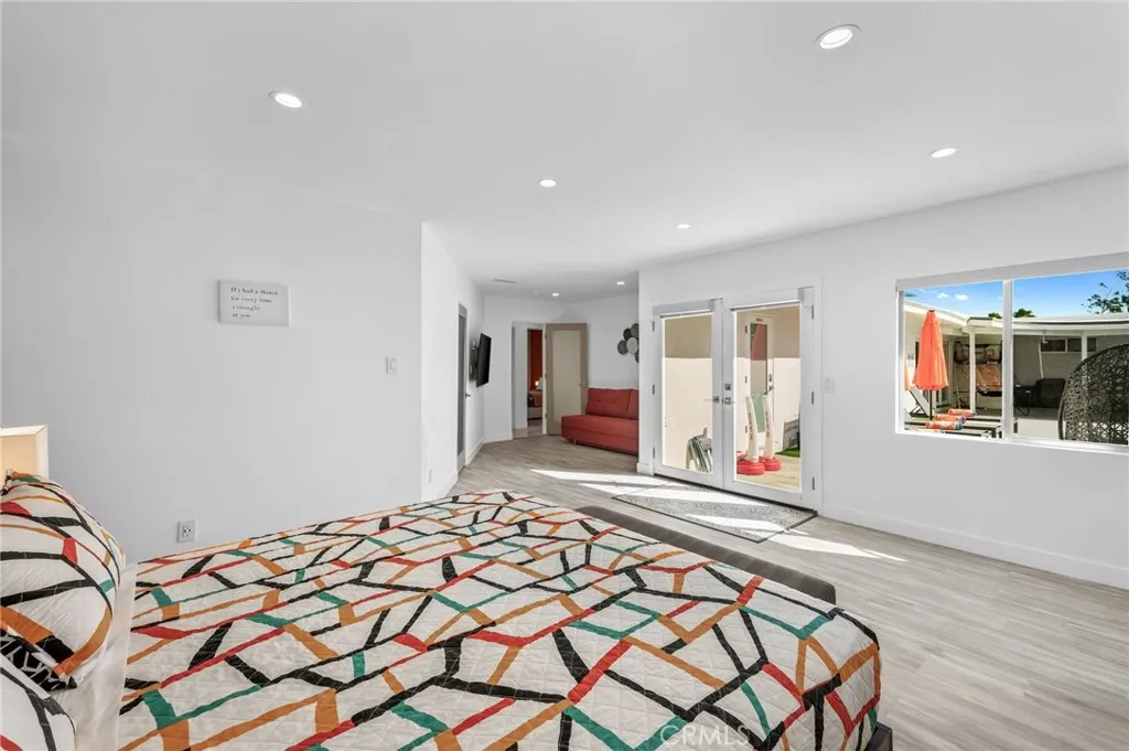1055 E Racquet Club, Palm Springs, California 92262 home-pic-33
