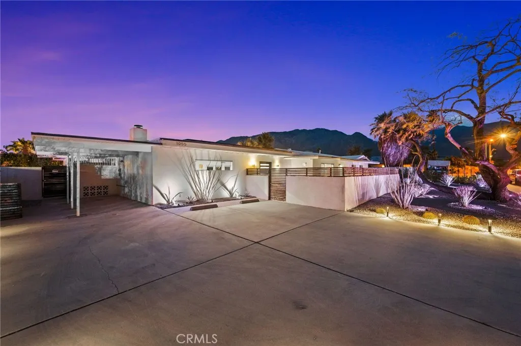 1055 E Racquet Club, Palm Springs, California 92262 home-pic-0