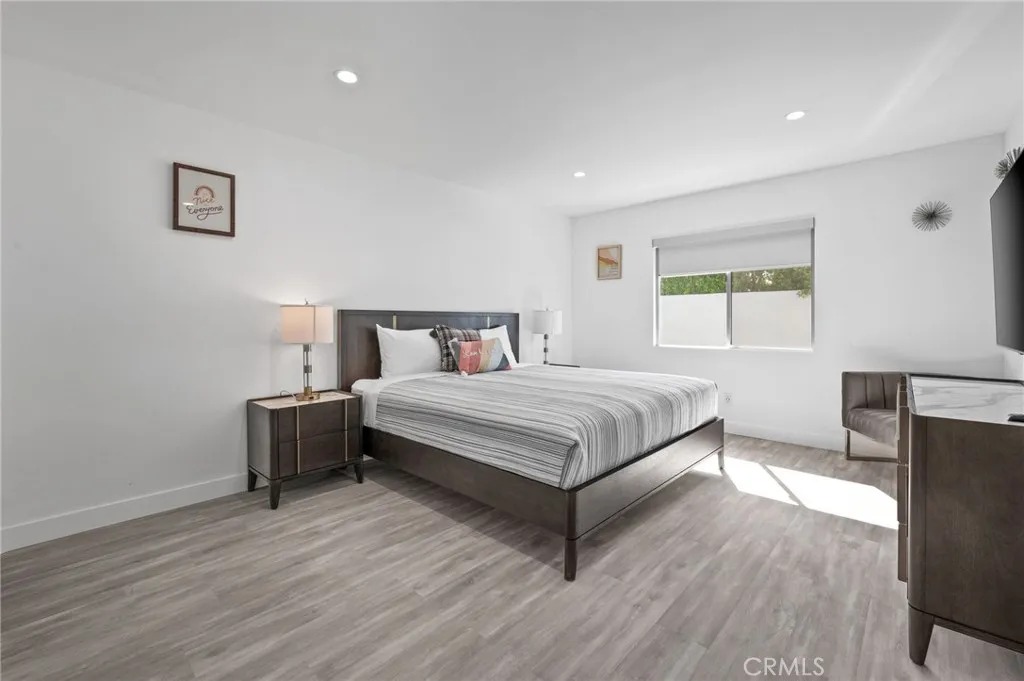1055 E Racquet Club, Palm Springs, California 92262 home-pic-39