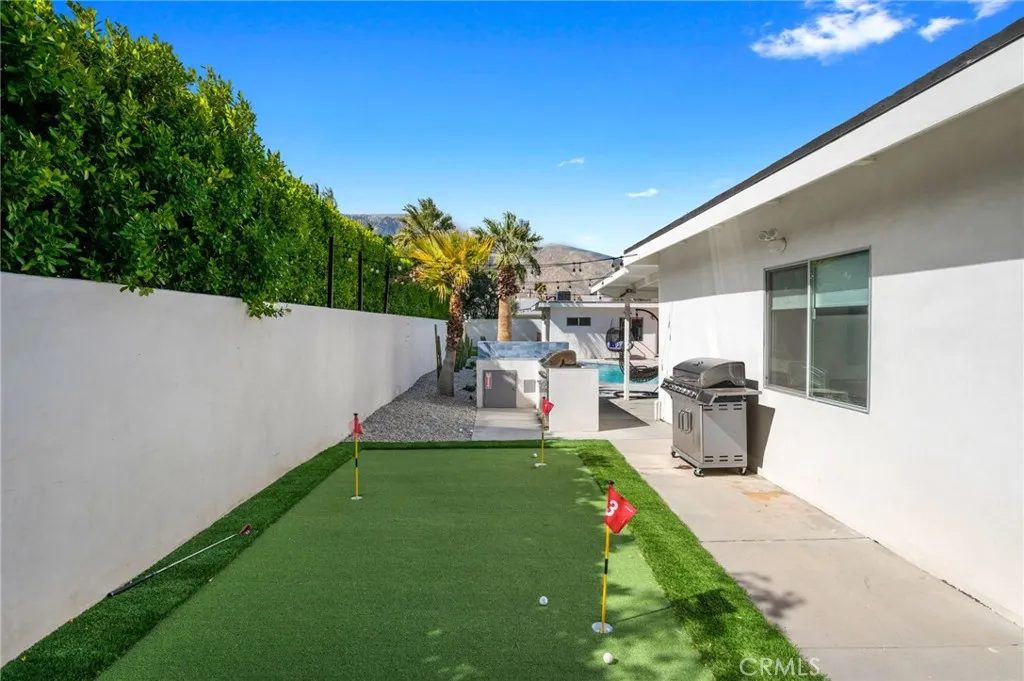 1055 E Racquet Club, Palm Springs, California 92262 home-pic-49