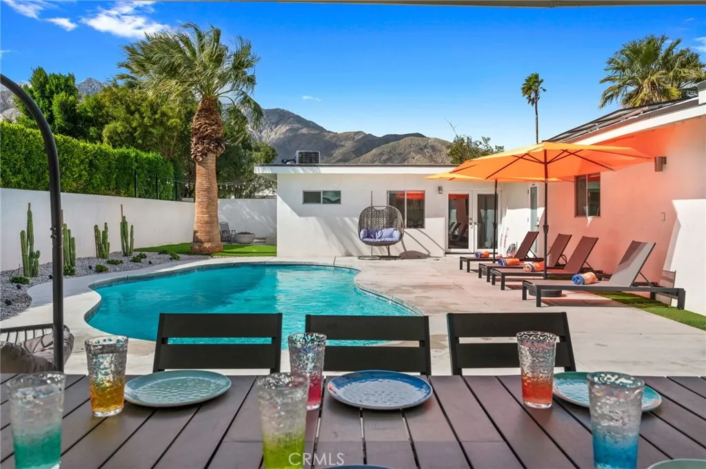 1055 E Racquet Club, Palm Springs, California 92262 home-pic-42