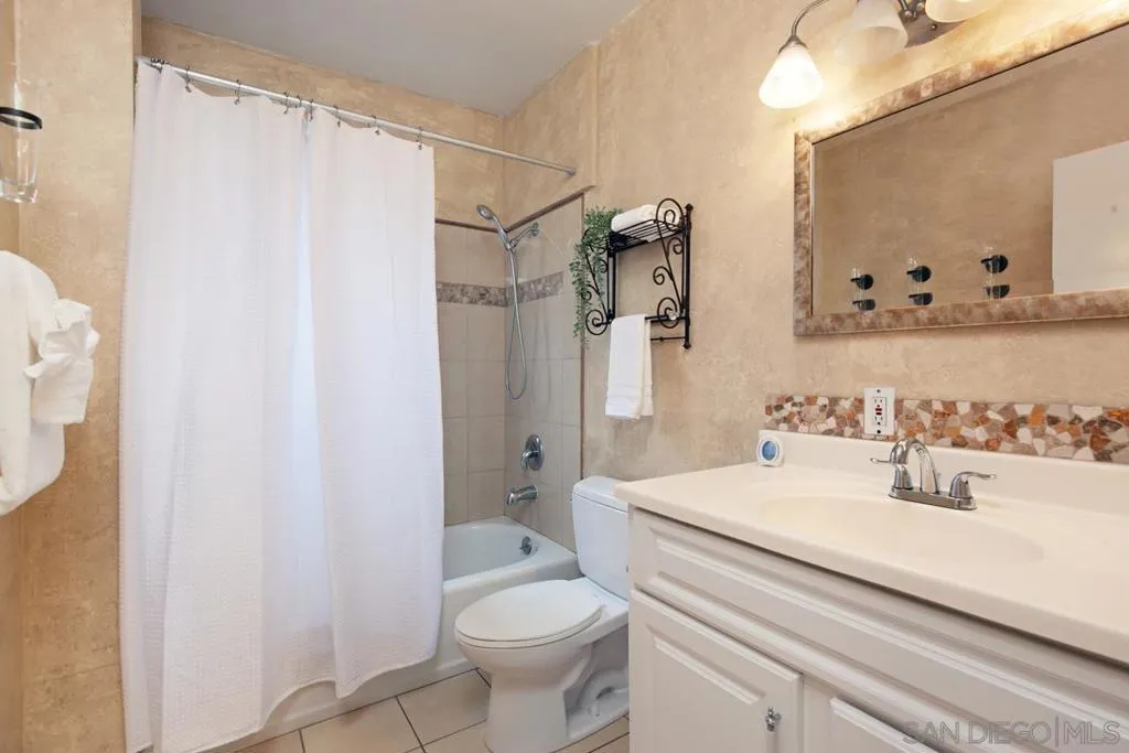 3973 8th, San Diego, California 92103 home-pic-15