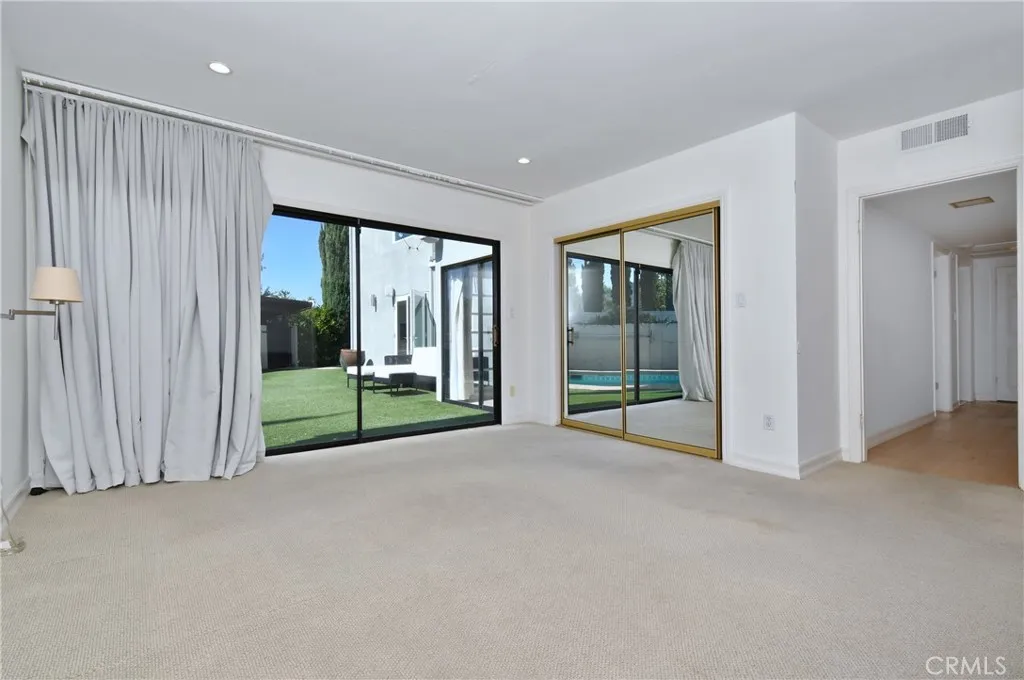 11566 11566 Dona Teresa, Studio City, California 91604 home-pic-18