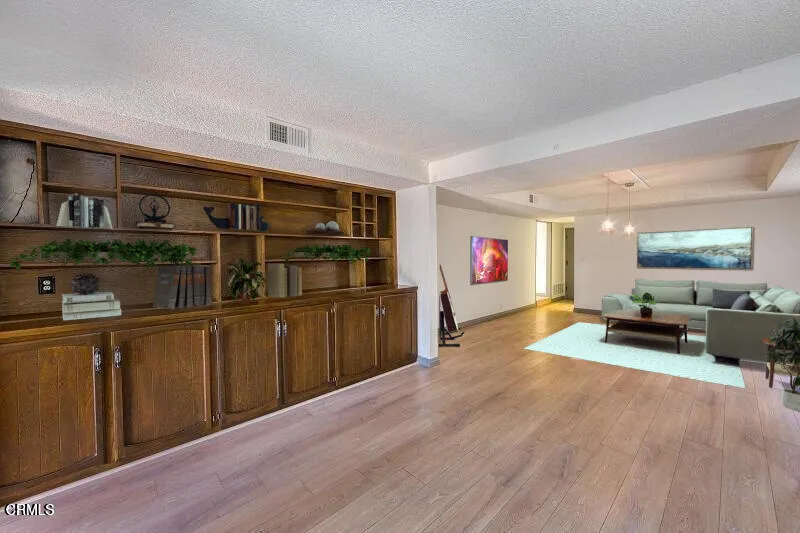 4911 Oceanaire Street, Oxnard, California 93035 home-pic-9