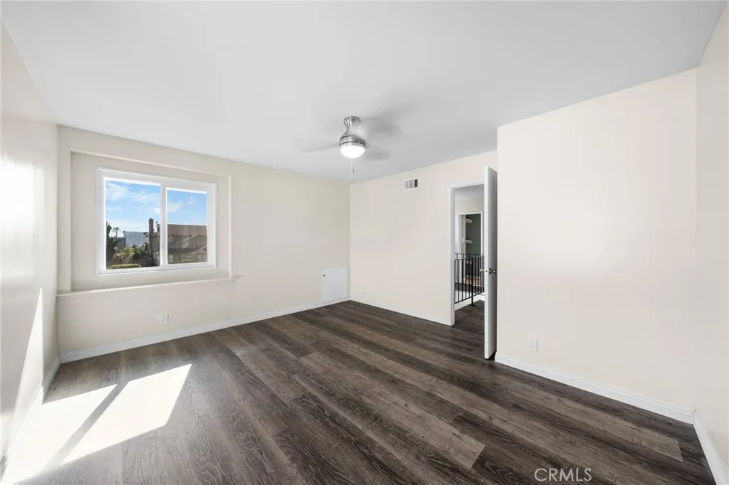 21992 Acarus, Carson, California 90745 home-pic-25
