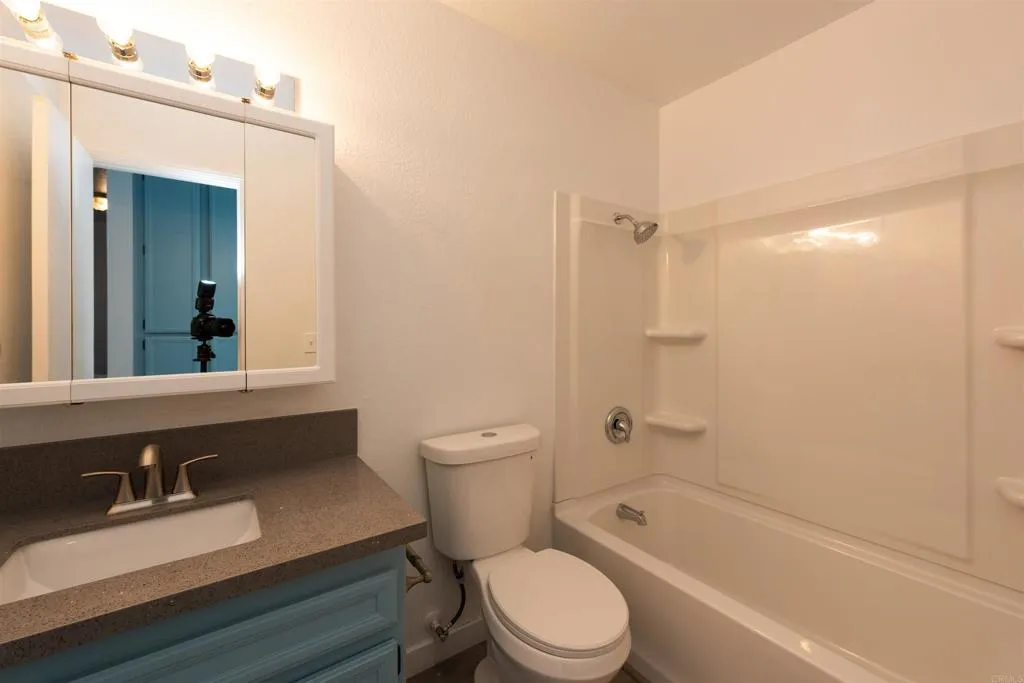 3819 47th Street 6, San Diego, California 92105 home-pic-18