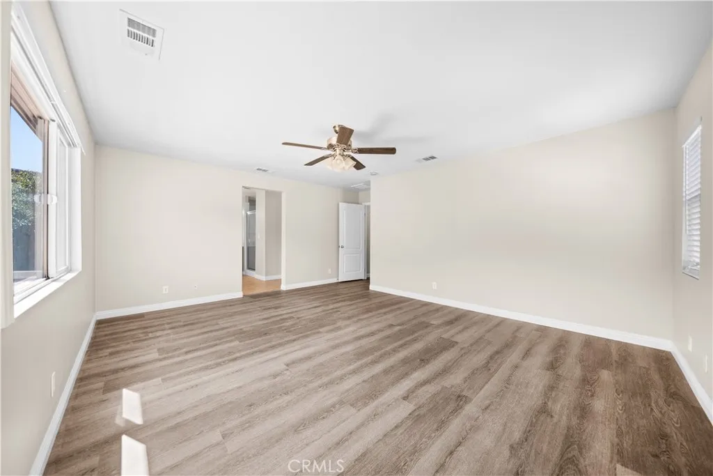 28718 Woodchester Way, Menifee, California 92584 home-pic-19
