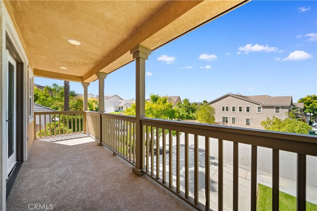 28718 Woodchester Way, Menifee, California 92584 home-pic-25