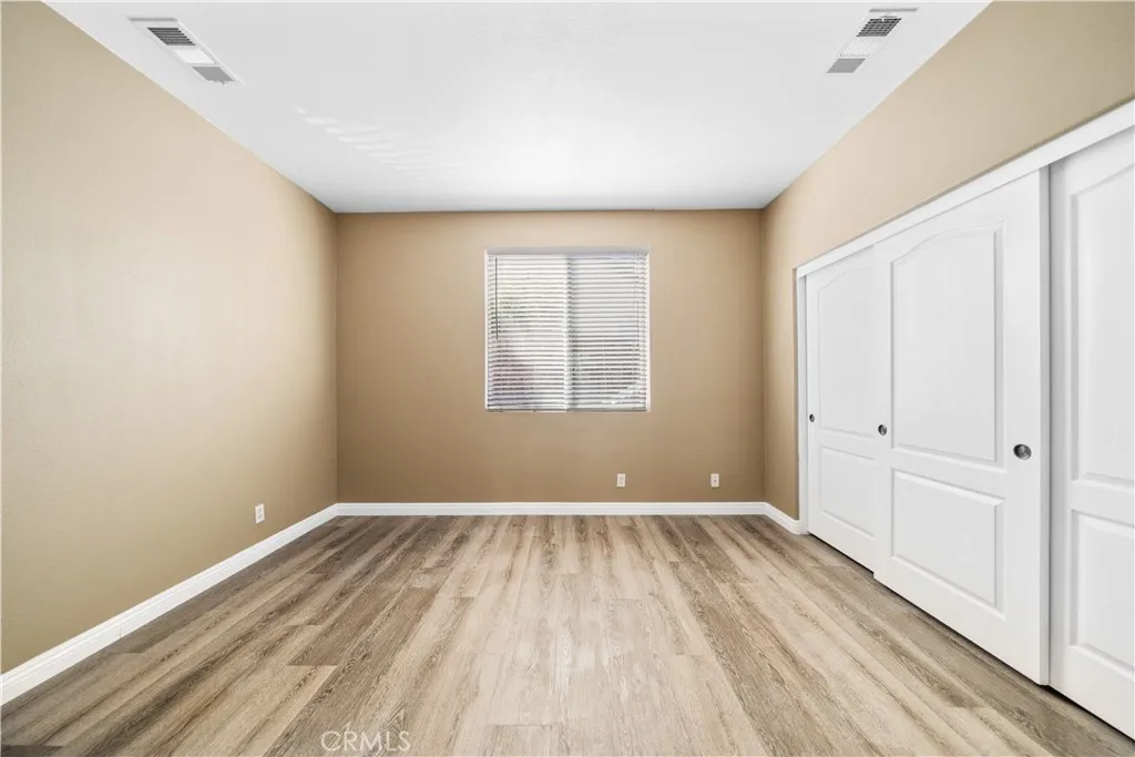 28718 Woodchester Way, Menifee, California 92584 home-pic-31