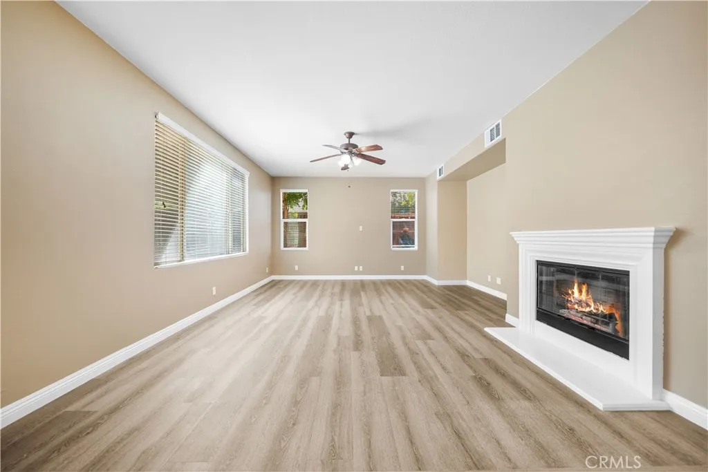 28718 Woodchester Way, Menifee, California 92584 home-pic-12
