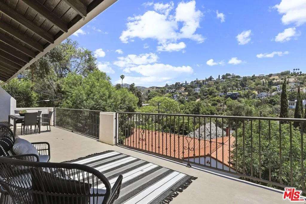 5940 Manola Way, Los Angeles, California 90068 home-pic-1