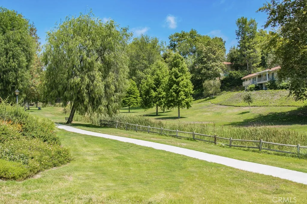 662 Via Los Altos N, Laguna Woods, California 92637 home-pic-27