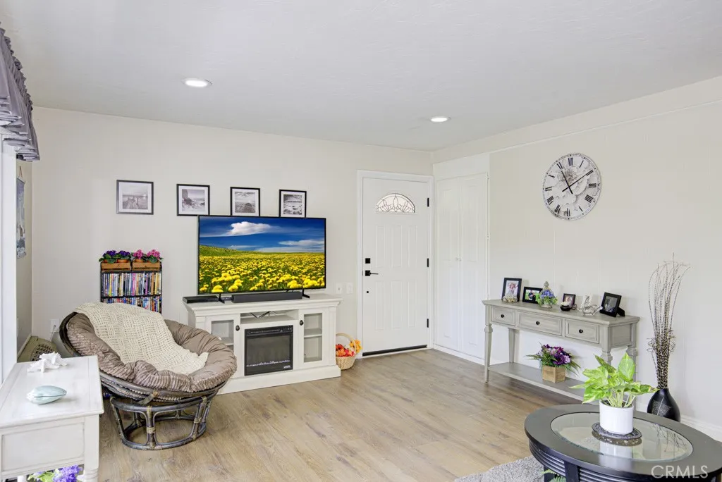 662 Via Los Altos N, Laguna Woods, California 92637 home-pic-7