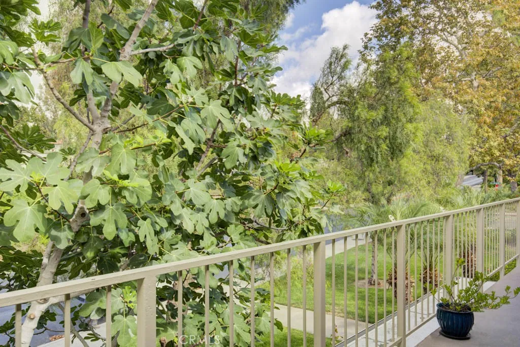 662 Via Los Altos N, Laguna Woods, California 92637 home-pic-5
