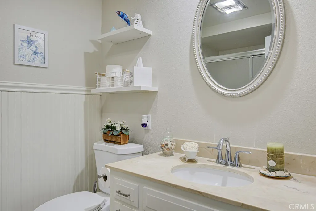 662 Via Los Altos N, Laguna Woods, California 92637 home-pic-25