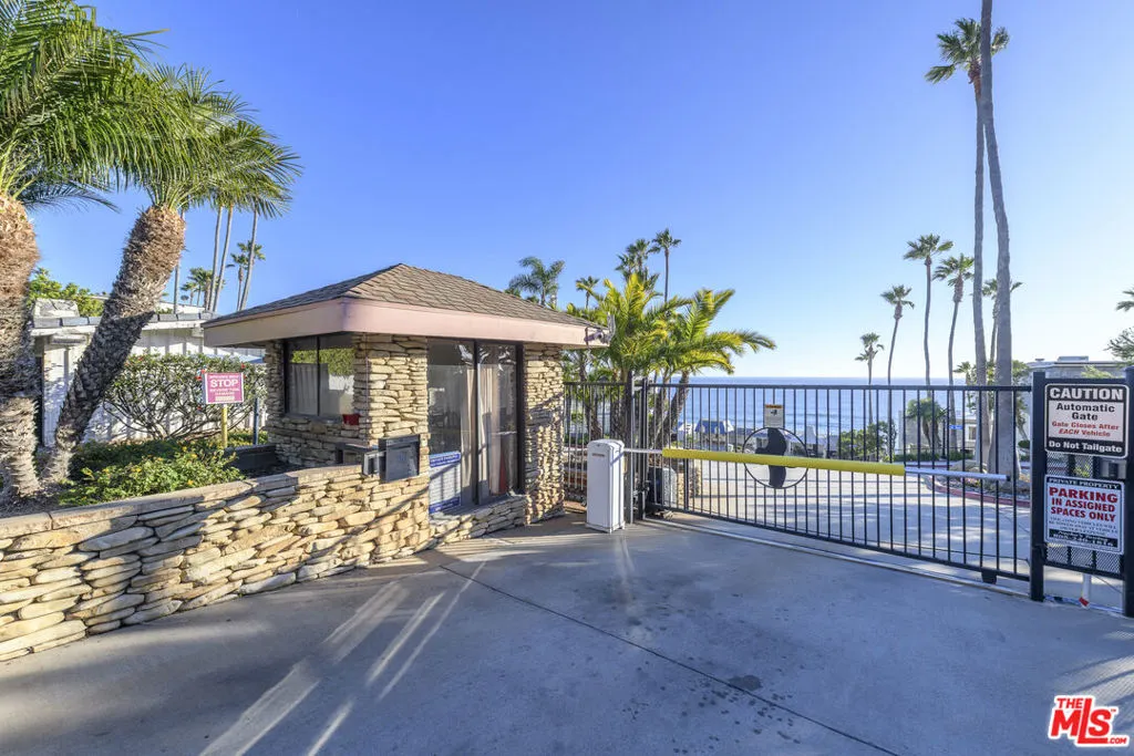 11958 Oceanaire Lane, Malibu, California 90265 home-pic-3