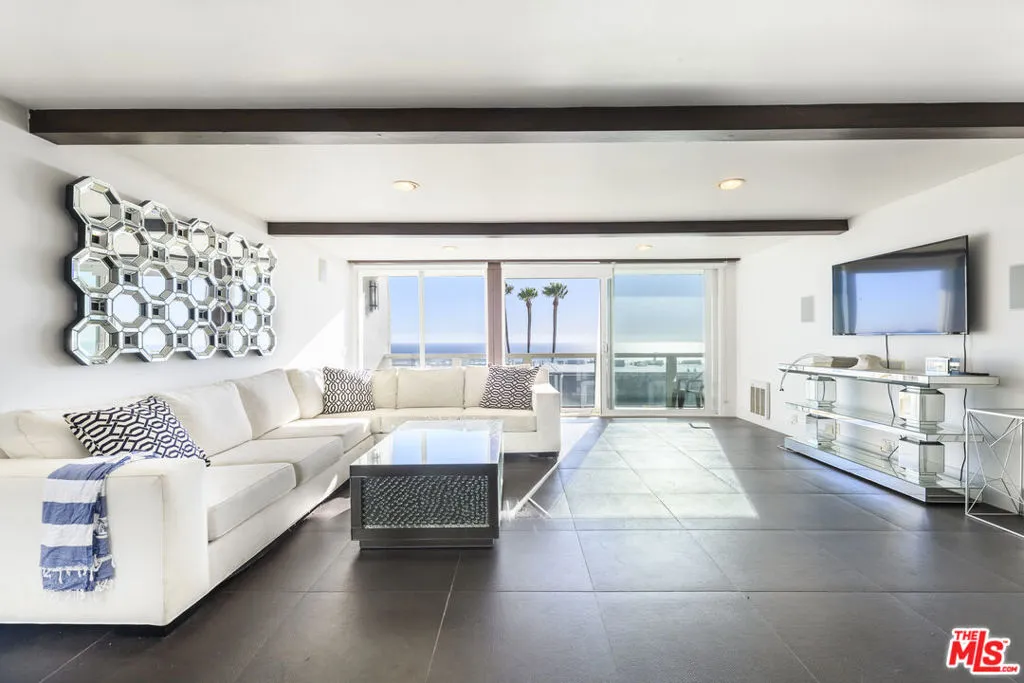 11958 Oceanaire Lane, Malibu, California 90265 home-pic-1