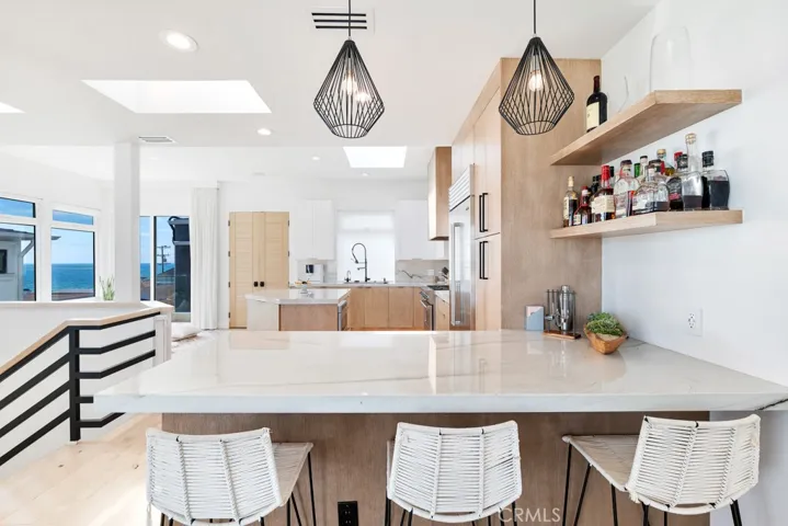 Breakfast Bar