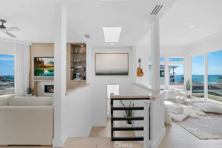 Panoramic North & South Coast Views Moonstone