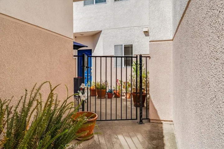 1272 Manzanita Way, San Luis Obispo, California 93401