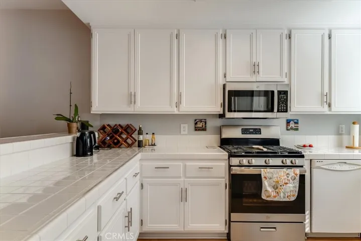 1272 Manzanita Way, San Luis Obispo, California 93401
