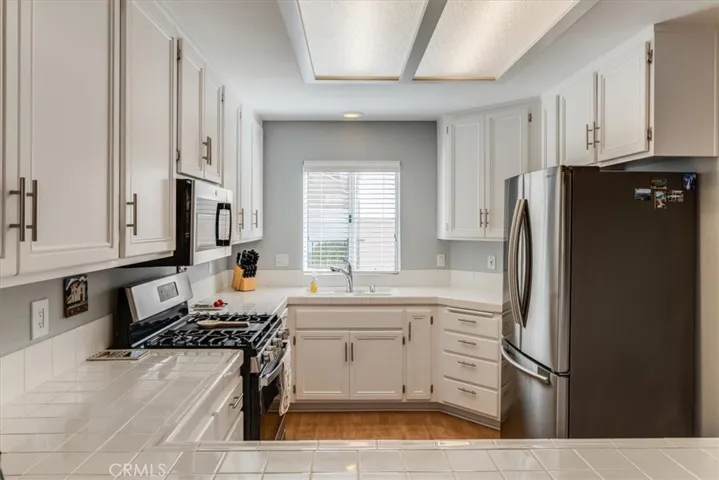 1272 Manzanita Way, San Luis Obispo, California 93401