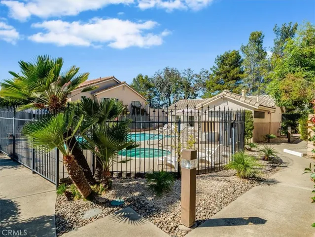 1272 Manzanita Way, San Luis Obispo, California 93401