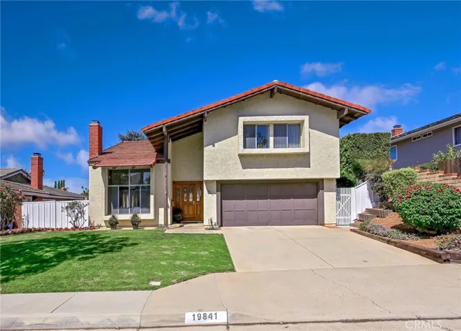 19841 Lombardy, Yorba Linda, California 92886