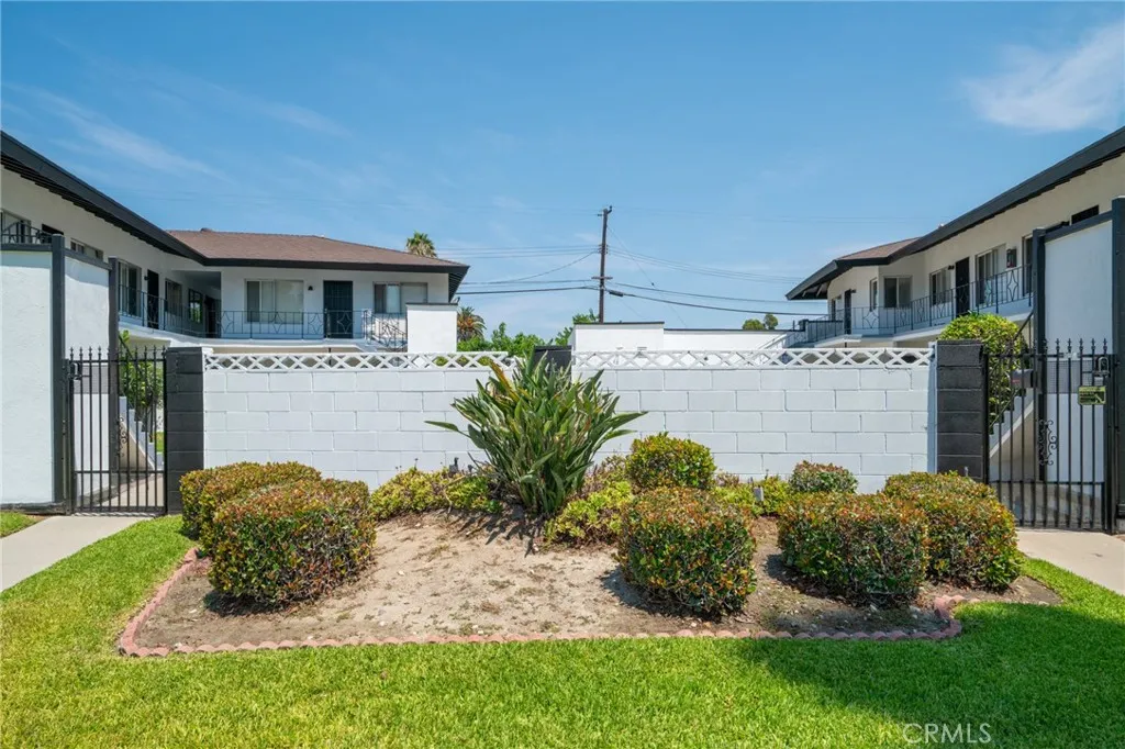 9361 Cellini Ave, Garden Grove, California 92841 home-pic-4