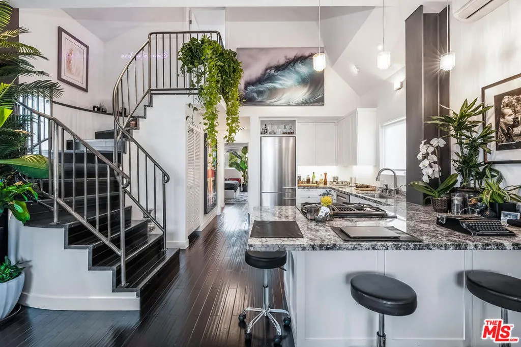 2515 Lincoln Boulevard, Venice, California 90291 home-pic-19