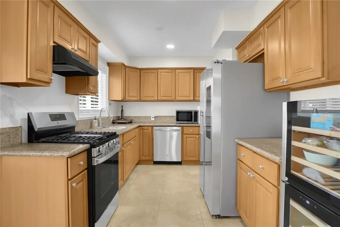 14858 Gale Avenue, Hacienda Heights, California 91745 home-pic-20