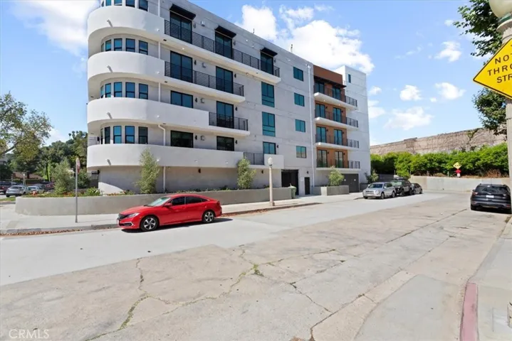 4383 Sepulveda Boulevard 502, Sherman Oaks, California 91403