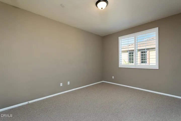 GYP_24863 Carbon Ln_047_MLS