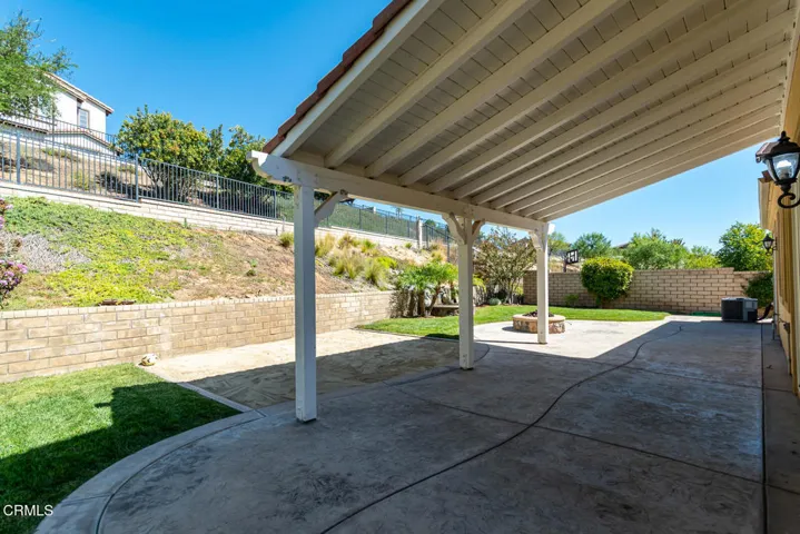 GYP_24863 Carbon Ln_058_MLS