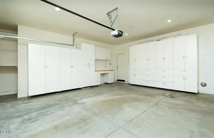 GYP_24863 Carbon Ln_036_MLS