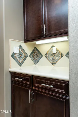 GYP_24863 Carbon Ln_016_MLS