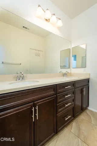 GYP_24863 Carbon Ln_052_MLS