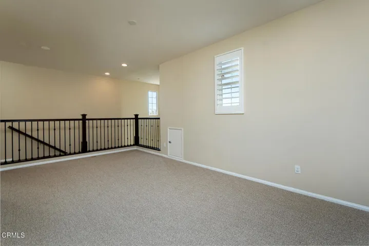 GYP_24863 Carbon Ln_040_MLS